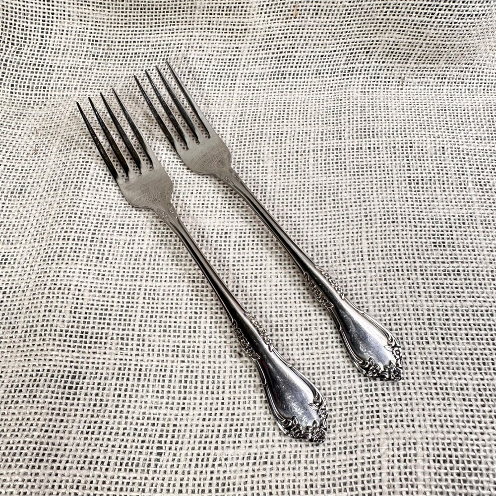 Oneida Mansfield Wm A Rogers Deluxe Stainless Dinner Forks Set of 2 Flatware